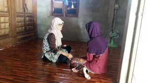 Durante una consulta psicológica de una integrante de MSF en Tailandia.