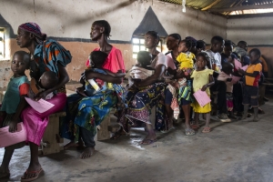 Measles vaccination in Mai-Ndombe Province