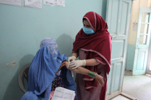 MSF condena enérgicamente esta decisión de las autoridades afganas.