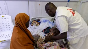 Récord de ingresos de niños y niñas con desnutricióngrave en el norte de Nigeria