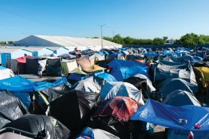 MSF continúa siendo testigo del sufrimiento causado por años de duras políticas de migracióne mla frontera México - Estados Unidos