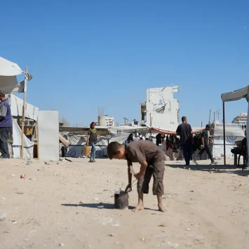 Familias palestinas desplazadas en la ciudad de Gaza. 4 de septiembre de 2025