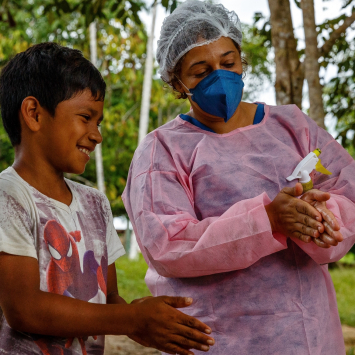 covid19-brasil-amazonas-msf-projeto_0-scaled.jpg