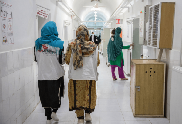 MSF brinda atención materno infantil en Afganistán
