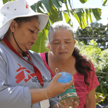 Médicos Sin Fronteras y la comunidad, un equipo contra el dengue en Honduras