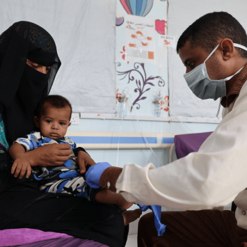 MSF brinda servicios pediátricos en el Hospital Materno Infantil Al-Qanawis, Yemen