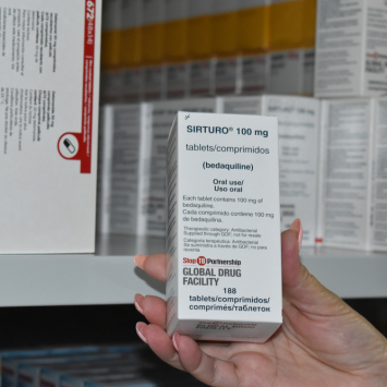 Bedaquilina, medicamento contra la tuberculosis