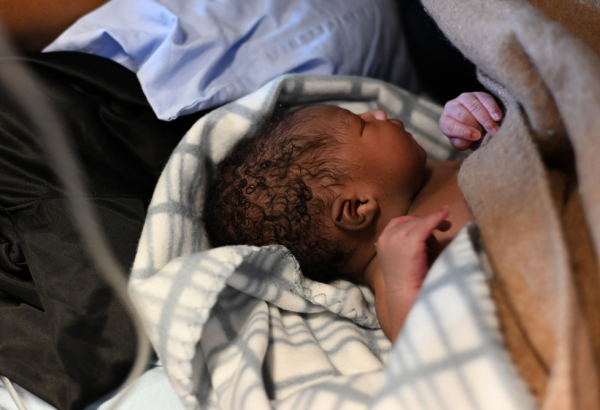 Nacimiento del pequeño Ali en barco de Médicos Sin Fronteras