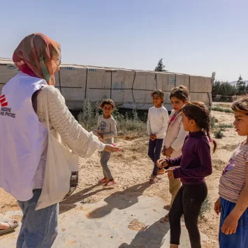 Atrapados en el miedo: refugiados sirios enfrentan decisiones difíciles en el Líbano