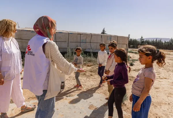 Atrapados en el miedo: refugiados sirios enfrentan decisiones difíciles en el Líbano