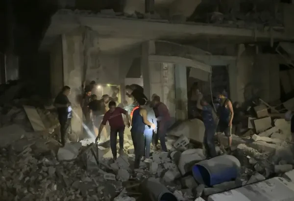 La Franja de Gaza está siendo fuertemente bombardeada por las fuerzas israelíes, que una vez más optan por atacar indiscriminadamente zonas enteras, aceptando así enormes pérdidas de civiles.