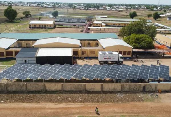 La transición de MSF a la energía solar ayudará a salvaguardar la salud y el medio ambiente.