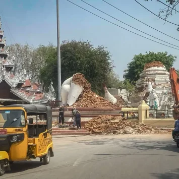 Vista de la destrucción causada por el terremoto en Mandalay, Myanmar, el 31 de marzo de 2025