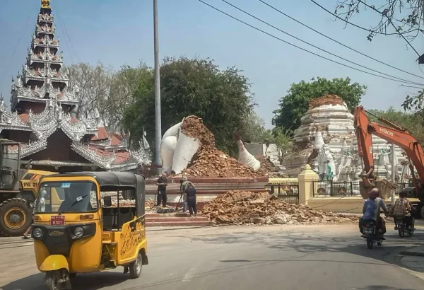 Vista de la destrucción causada por el terremoto en Mandalay, Myanmar, el 31 de marzo de 2025