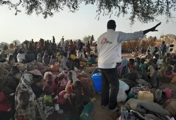 Nuevas familias desplazadas llegan a Tawila tras nuevos ataques en los campos de Zamzam , en Sudán. © Marion Ramnstein/MSF