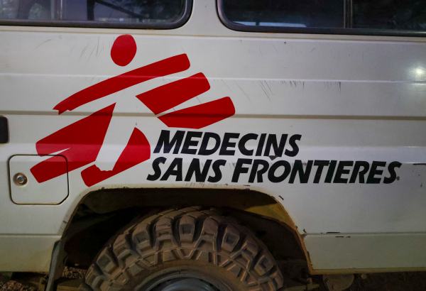Una camioneta de Médicos Sin Fronteras en Sudán del sur.