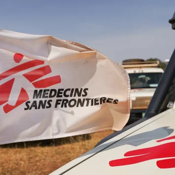 El centro de salud que Médicos Sin Fronteras (MSF) tenemos en la ciudad de Pieri fue alcanzado durante un ataque aéreo en la mañana del miércoles 3 de diciembre, en el estado de Jonglei, Sudán del Sur.