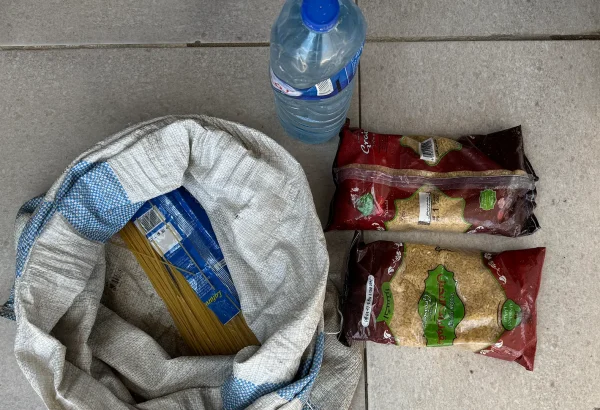 El plan de distribución de alimentos en Gaza obliga a los palestinos a elegir entre obtener comida o morir.