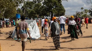 El 31 de julio, MSF lanzó una respuesta de emergencia en dos centros de reasentamiento temporal en los barrios de Micone y Namicir de la ciudad de Chiure, al sur de Cabo Delgado.