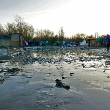 Grande Synthe Refugee Camp