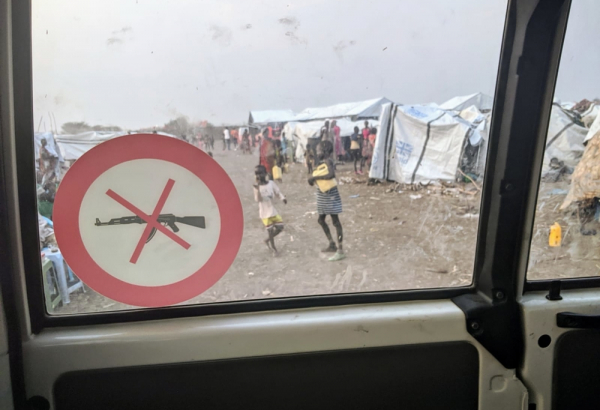 Pibor-Thousands flee into the bush as conflict intensifies