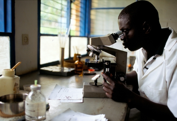 Laboratorio en el Campo de Kibeho, Ruanda.