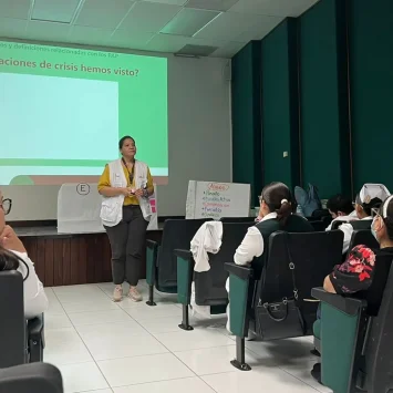 Personal de MSF durante la capacitación de primeros auxilios psicológicos a personal médico de Tamaulipas, México.